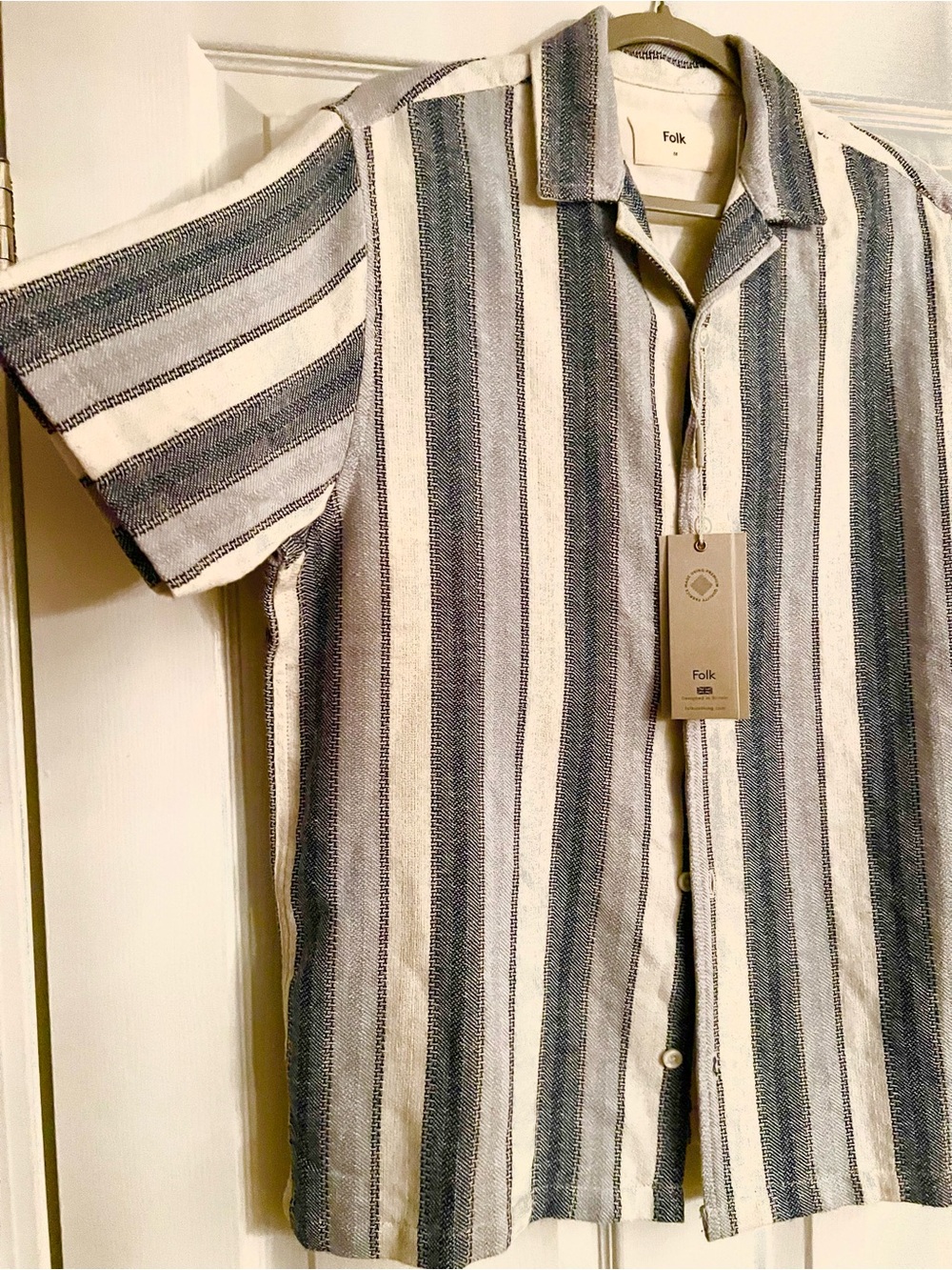 NEW FOLK Men's Sz Medium Blue and White Stripe Short Sleeve Shirt.